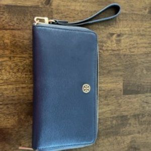 Tory Burch Wristlet